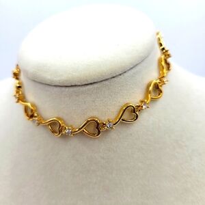 Vintage Dainty Goldtone Heart Bracelet • Rhinestone Highlights